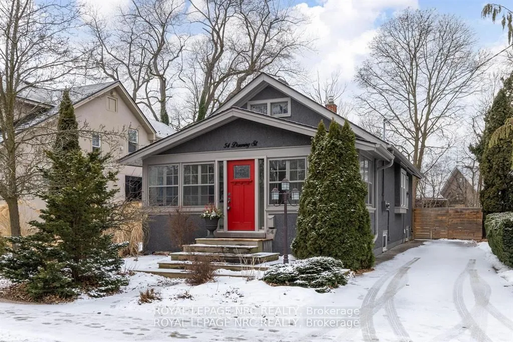54 Downing Street, St. Catharines, ON L2R 4S3