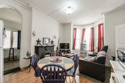 153 Brant Avenue, Brantford, ON N3T 3H6