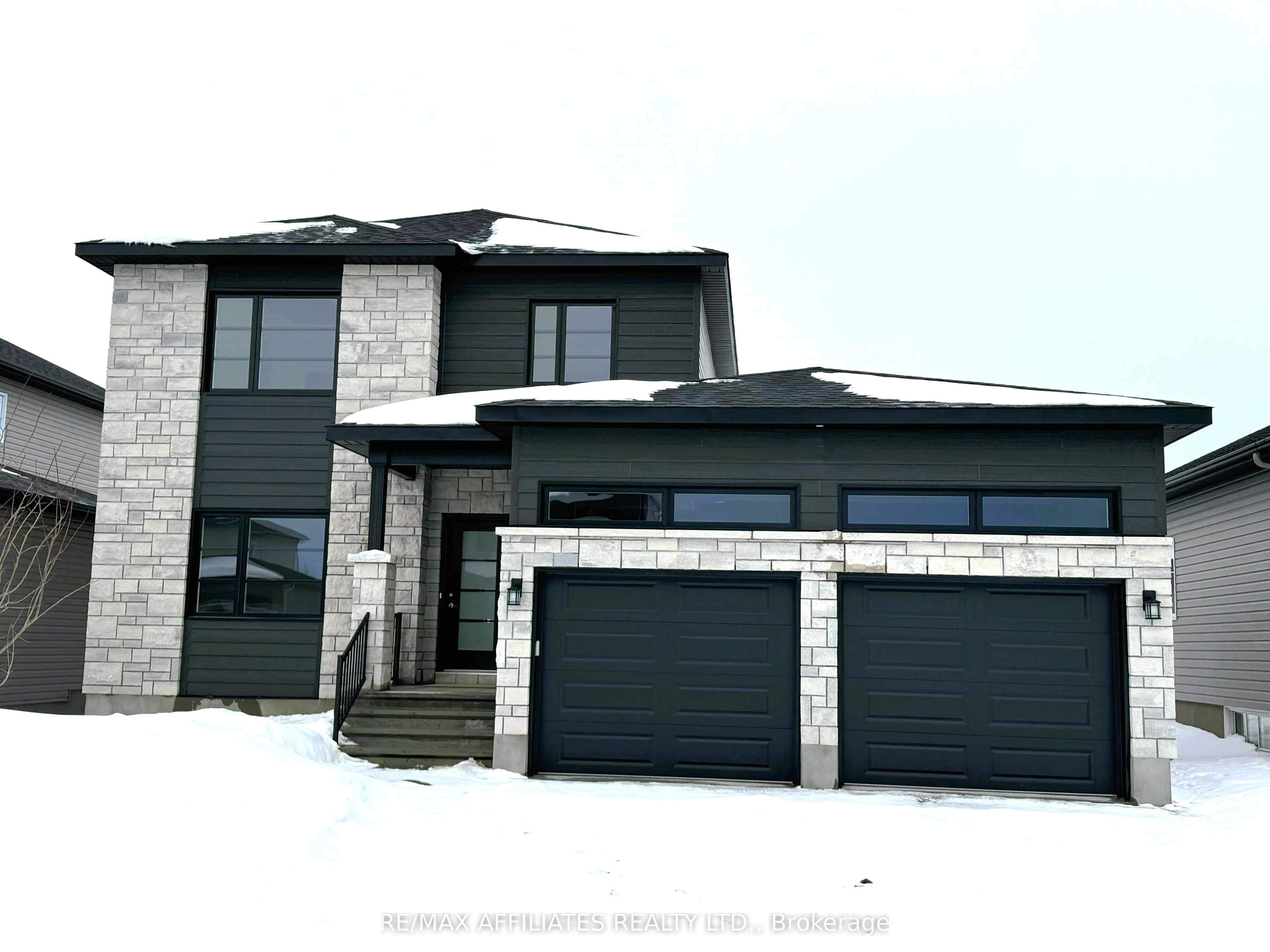 628 Geneva Crescent, Russell, ON K0A 1W0