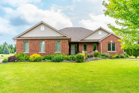 15 Mount Haven Crescent, East Luther Grand Valley, ON L9W 5S6
