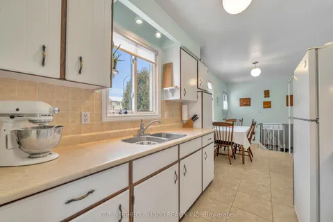 2 Calgary Road, Port Hope, ON L1A 3T8