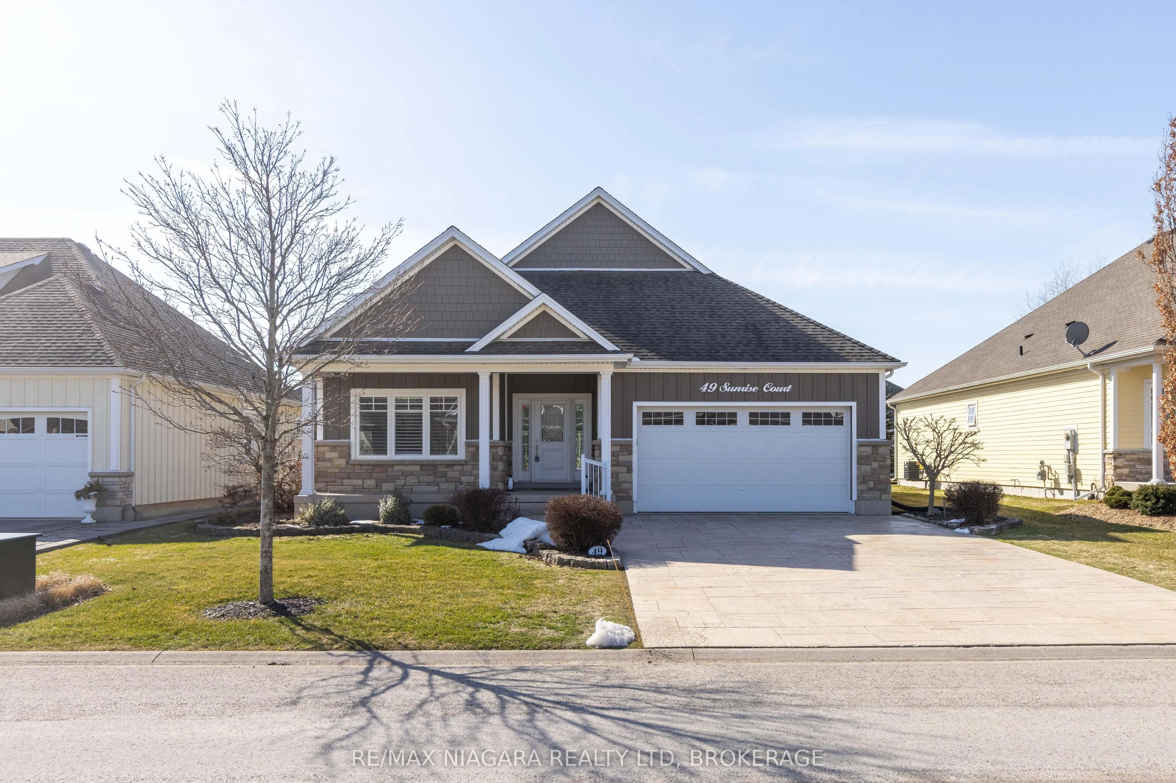 49 Sunrise Court, Fort Erie, ON L0S 1N0