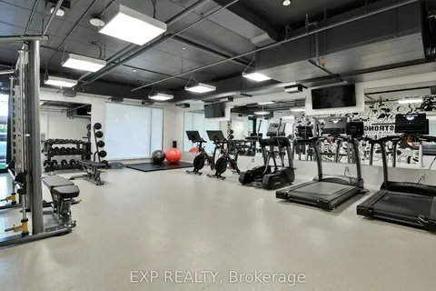 36 Robinson Avenue, Lower Town - Sandy Hill, ON K1S 8N8