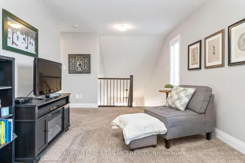 56 COMPASS Trail, ON N5L 0B4