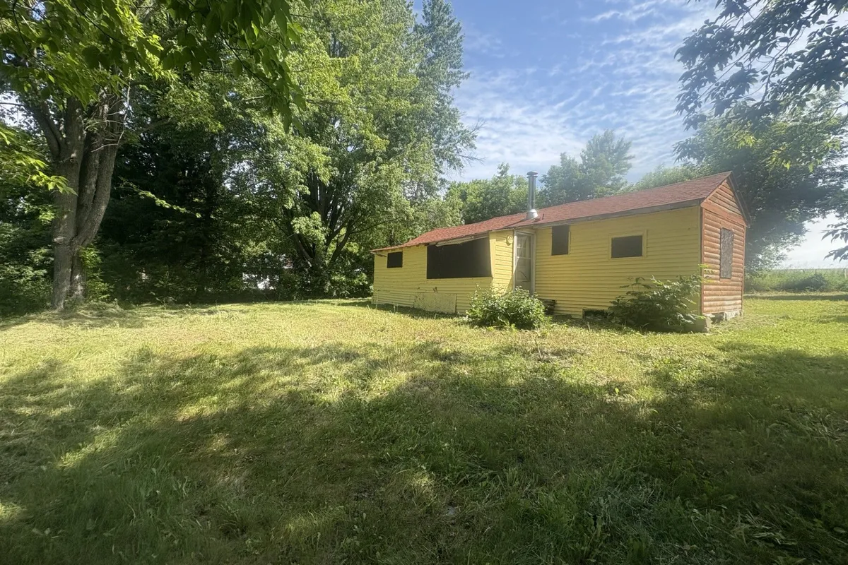 143 Gypsy Lane, ON K7S 3G7