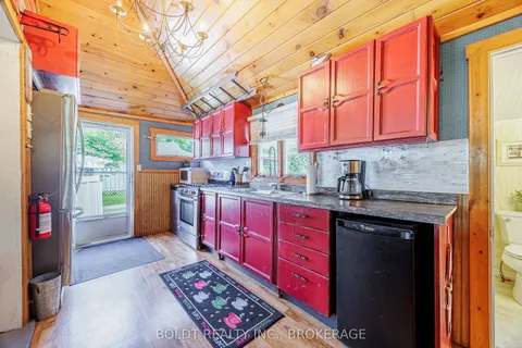 12235 Lakeshore Road, Wainfleet, ON L0S 1V0