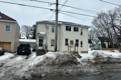 239 Cumberland Street, Cornwall, ON K6J 4H8