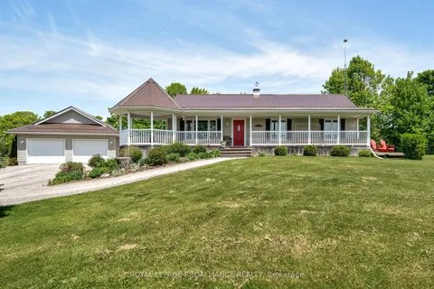 28 Huyck's Point Road, Prince Edward County, ON K0K 3L0