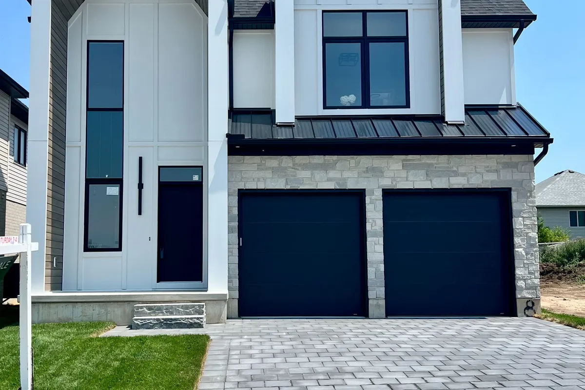 28 Lucas Road, St. Thomas, ON N5R 0M5