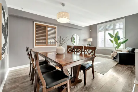 7 Bocelli Crescent, Hamilton, ON L0P 1P0