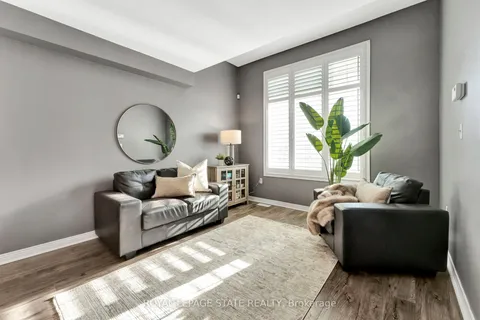 7 Bocelli Crescent, Hamilton, ON L0P 1P0
