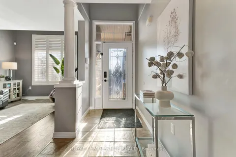 7 Bocelli Crescent, Hamilton, ON L0P 1P0