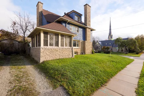 412 11th Street, Owen Sound, ON N4K 1V4