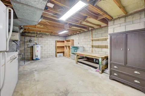 23 Calvert Avenue, Hamilton, ON L8G 2K5