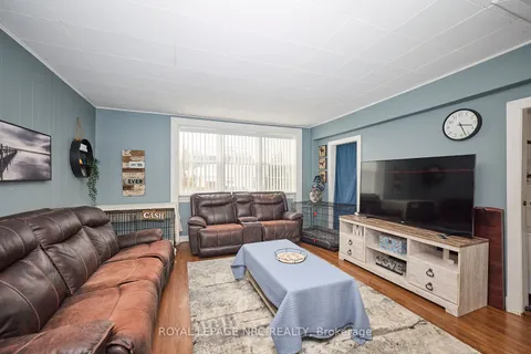 9 Waterloo Street, Fort Erie, ON L2A 3J6