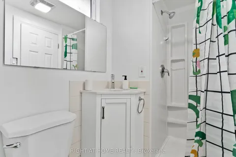 3 Northgate Drive, Welland, ON L3C 5Y2