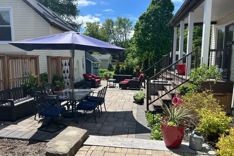 21 Centre Street, Prince Edward County, ON K0K 2T0