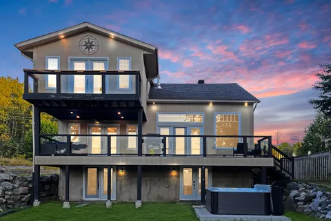 113 Marina Road, Hastings Highlands, ON K0L 2H0