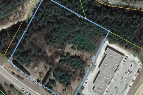 741 Broadway Street, Kincardine, ON N2Z 2G1