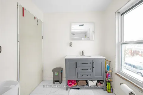 109 Arthur Street, Brantford, ON N3S 3J3