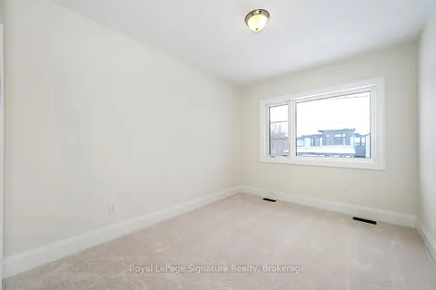 113 Clement Lane, Blue Mountains, ON N0H 1J0