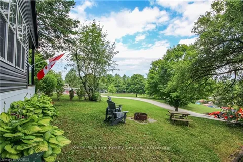 13 SOUTHLINE Avenue, Huron-Kinloss, ON N2Z 2X5
