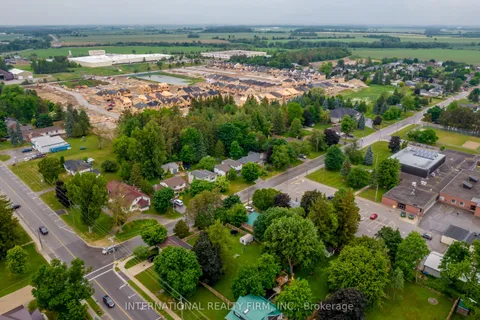 261 Smith Street, Wellington North, ON N0G 1A0