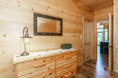195 CHARLIES Lane, Huntsville, ON P0B 1M0