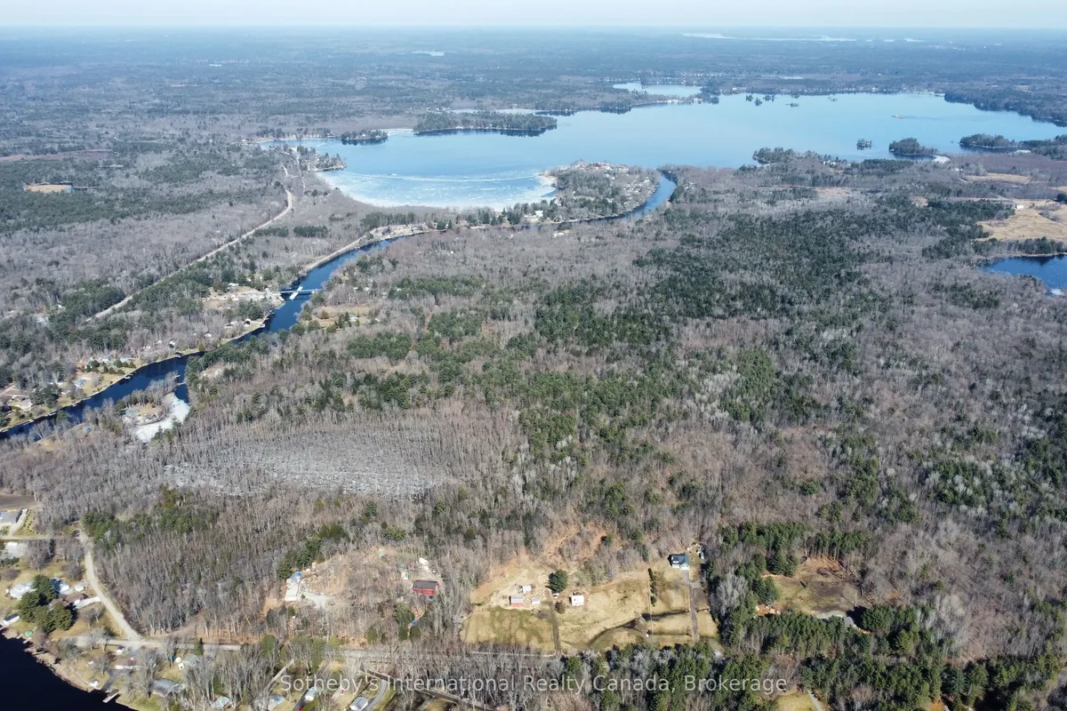 1316 Graham Road, Gravenhurst, ON P0E 1N0