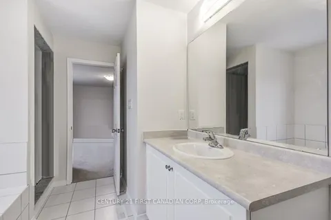 7732 BUTTERNUT Boulevard, Niagara Falls, ON L2E 6N9