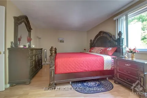 6078 Rivercrest Drive, Orleans - Convent Glen and Area, ON K1C 5R2