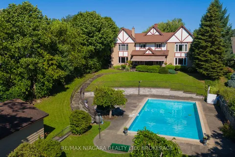 140 LAKESHORE Road, Fort Erie, ON L2A 1B2