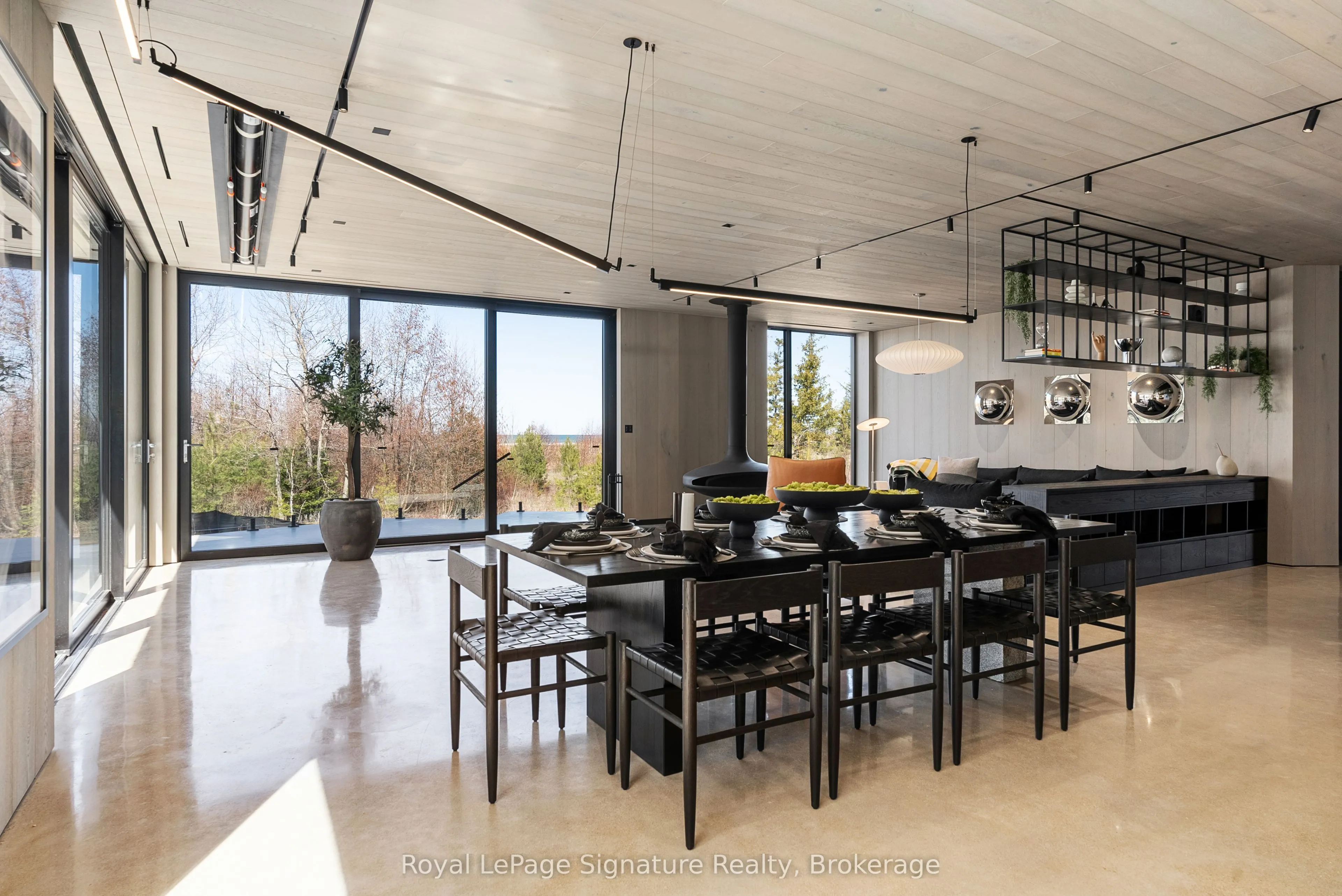 120 Sebastian Street, Blue Mountains, ON N0H 1J0