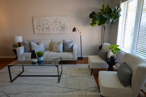 326 Beckett Crescent, Pelham, ON L0S 1E4