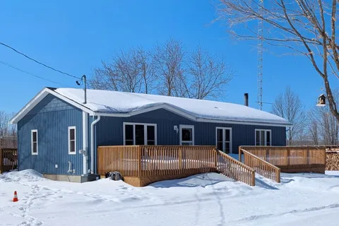 480 Porter Road, Rideau Lakes, ON K0G 1X0