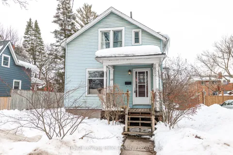 51 Norfolk Street, Stratford, ON N5A 3Y6