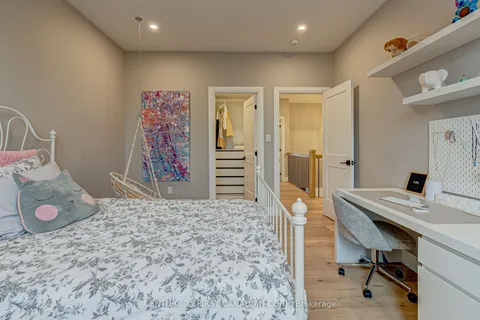 7442 SILVER CREEK Crescent, ON N6P 0G6