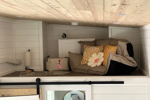 78 WEST Lane, Smith-Ennismore-Lakefield, ON K9J 0C5