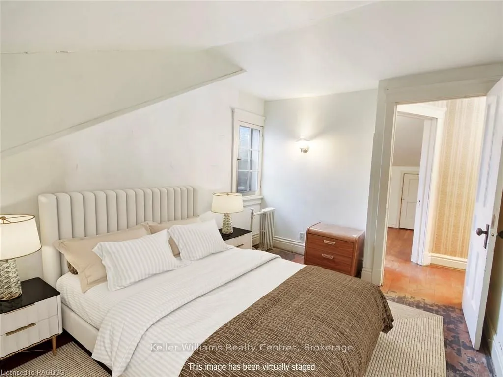 513 BERFORD Street, South Bruce Peninsula, ON N0H 2T0