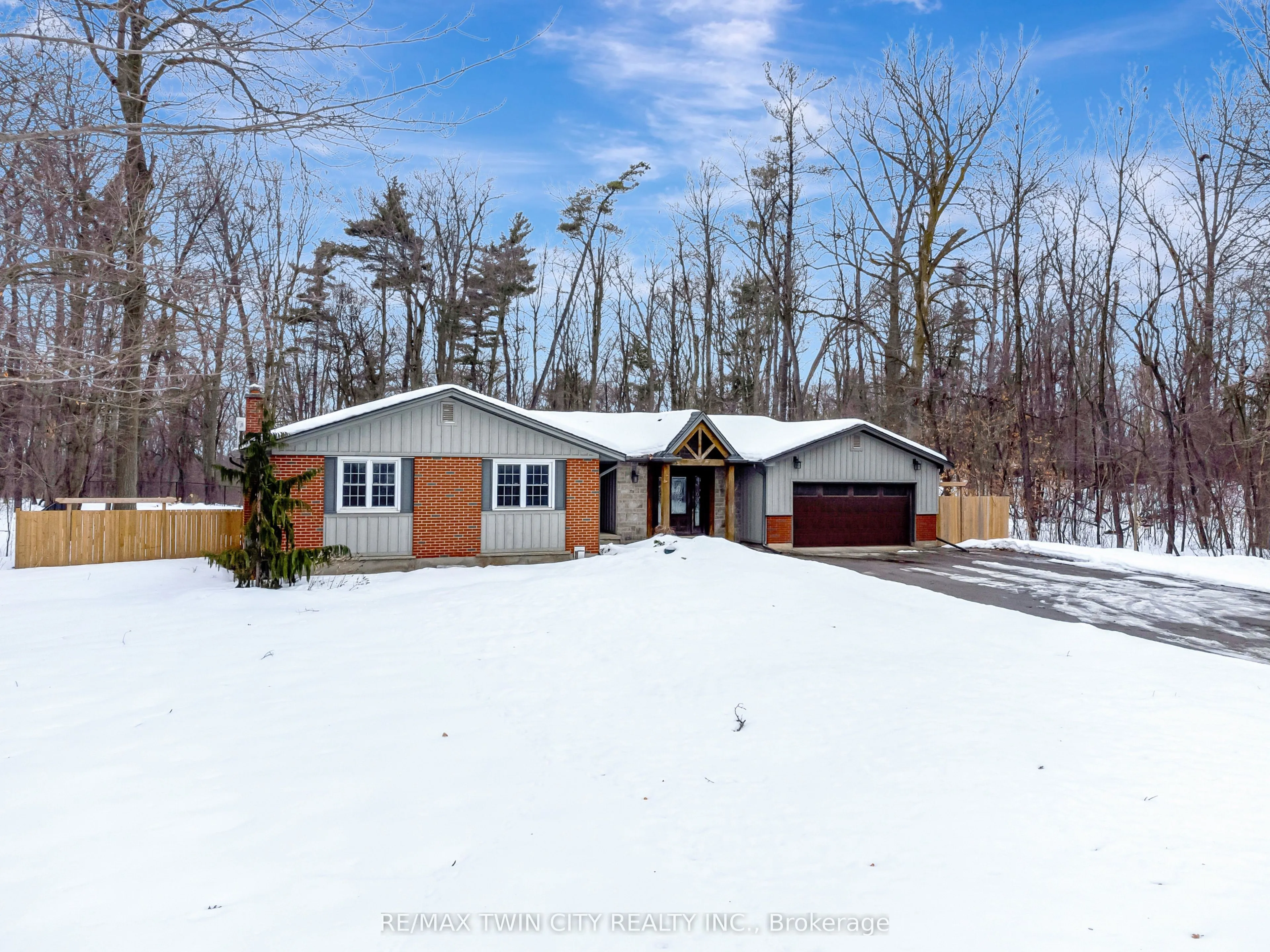 1376 Cedar Creek Road, North Dumfries, ON N1R 5S5