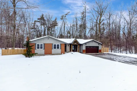 1376 Cedar Creek Road, North Dumfries, ON N1R 5S5