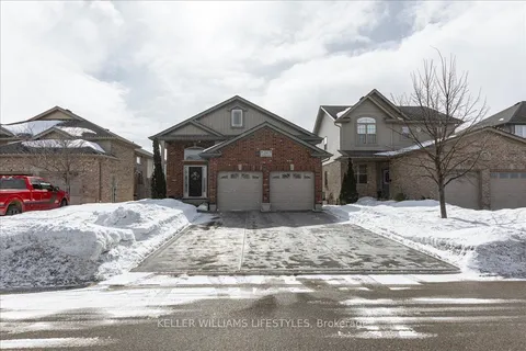 26 Elliott Trail, Thames Centre, ON N0M 2P0