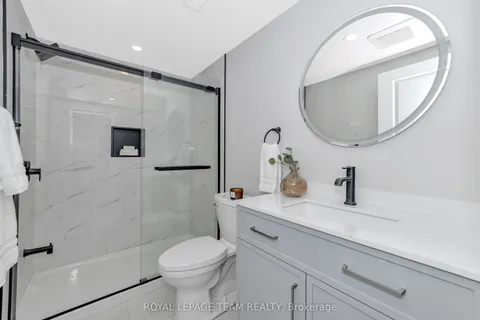 279 Ketchikan Crescent, Kanata, ON K2T 0S2