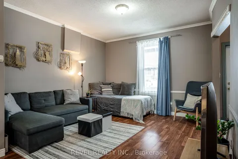 51 Tisdale Street, Hamilton, ON L8L 5M3