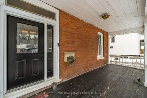 12 Maple Avenue, Prince Edward County, ON K0K 2T0