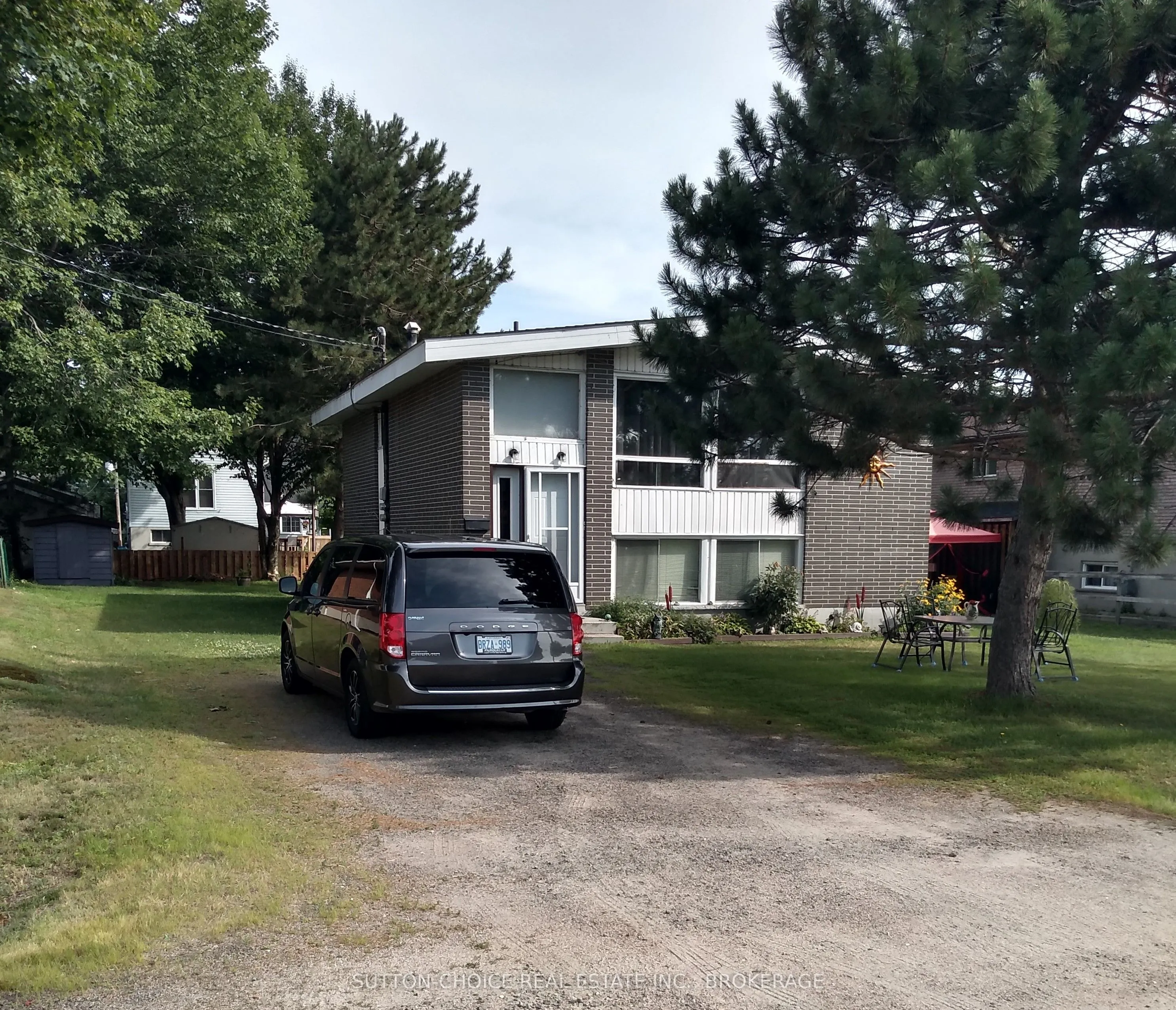 9 Milford Crescent, North Bay, ON P1A 1M4