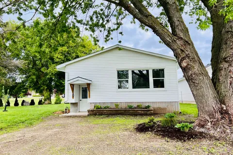 782 Somerville Street, Huron-Kinloss, ON N0G 2H0