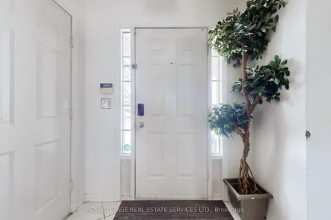 238 Briarmeadow Drive, Kitchener, ON N2A 4C4