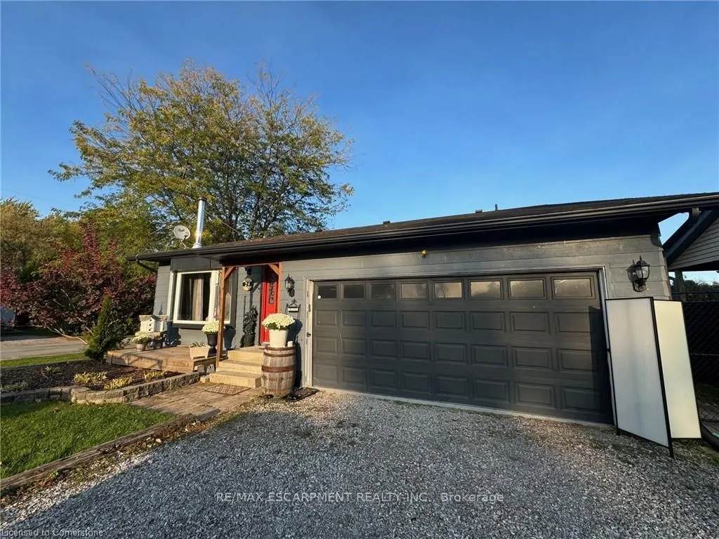 24 Woodhouse Avenue, Norfolk, ON N0A 1N8
