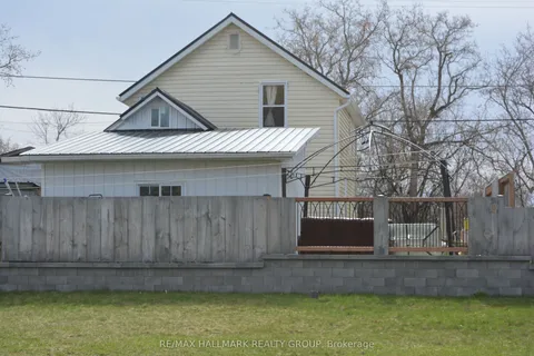 45 Carleton Street, Mississippi Mills, ON K0A 1A0